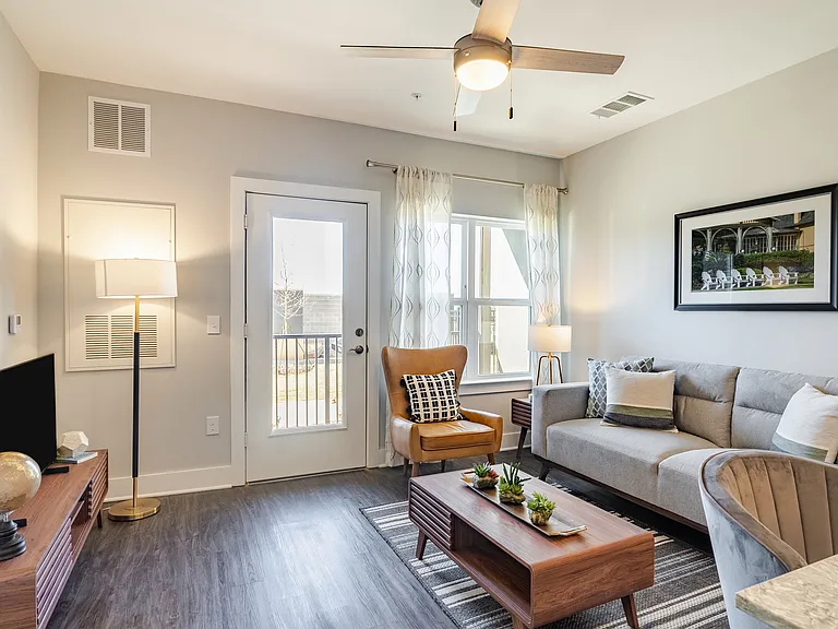 Outlook Gwinnett - 55+ Active Adult Apartment Homes — Photo 27