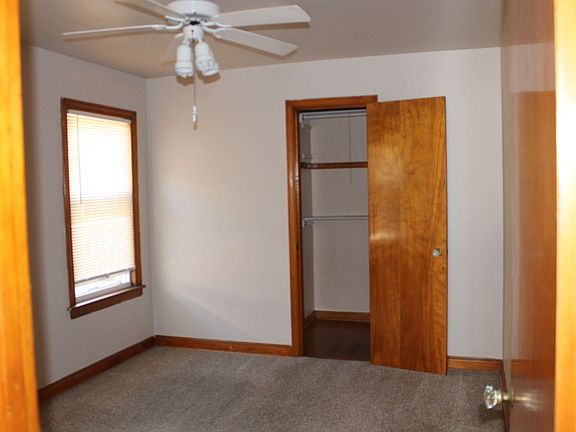 2nd image of 10606 S Artesian Ave APT 2