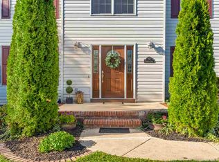 34 Hereford Dr, Fishersville, VA 22939
