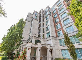 18 William Carson Cres #101, Toronto, ON M2P 2G6