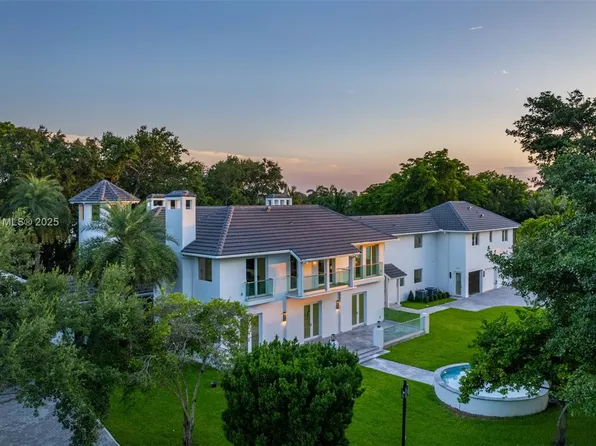 13600 SW 67th Ave, Miami, FL 33158