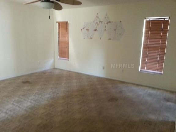 5th image of 5 Winterset Dr