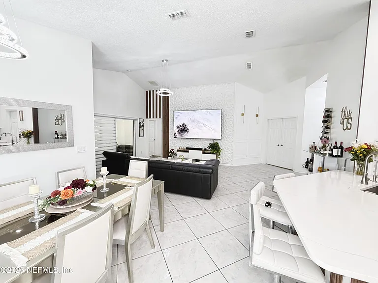 13752 Goodson Pl — Photo 6