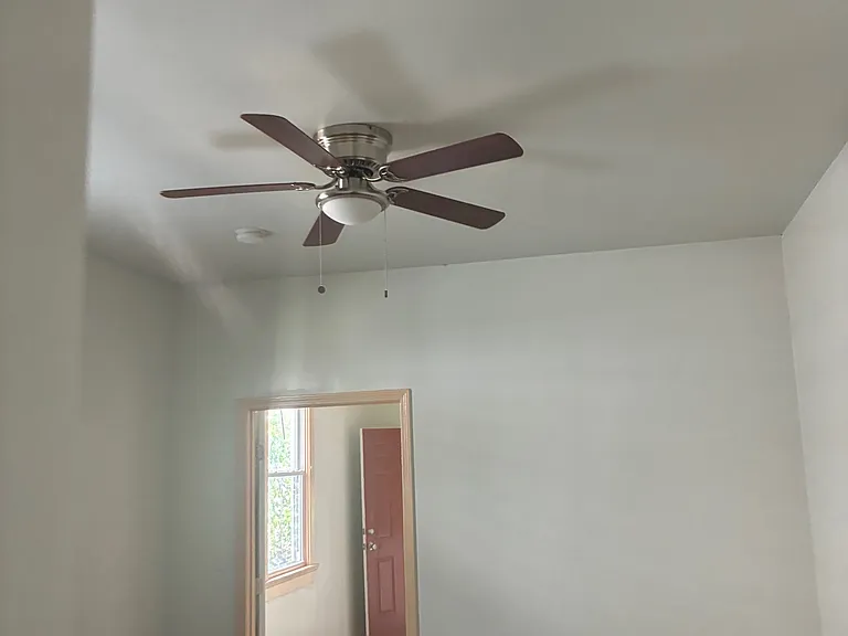 508 S Hennessey St — Photo 6