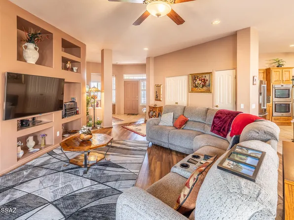 13730 N Heritage Canyon Dr, Marana, AZ 85658