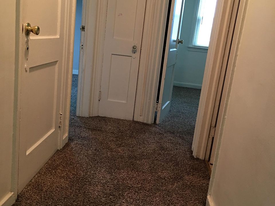 2nd image of 2205 Browning Rd #1