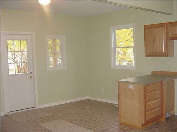 Spacioius Dining Area