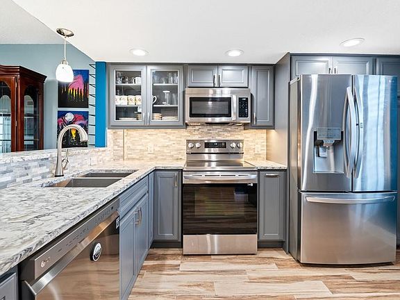 2nd image of 575 Oaks Lane #406