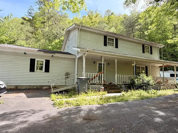 5104 Spurlock Crk, Prestonsburg, KY 41653