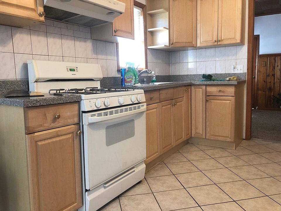 1st image of 358 Joralemon St #2
