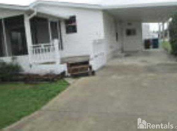 2nd image of 103 Algonquin Trl