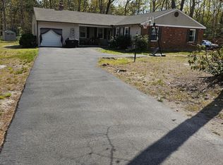 41 Holly Park Dr, Tabernacle, NJ 08088