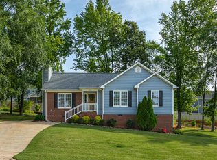 976 Saint Catherines Dr, Wake Forest, NC 27587