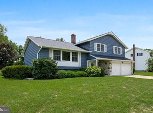 141 Ramblewood Pkwy, Mount Laurel, NJ 08054