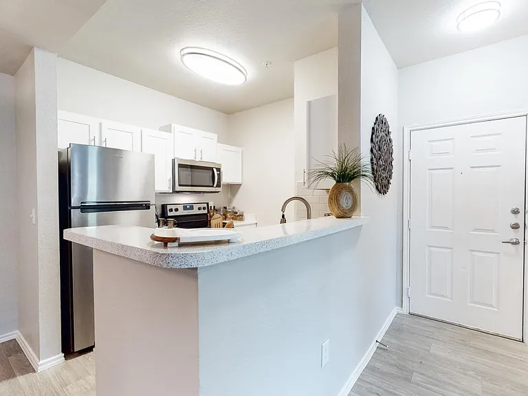 Brynwood Apartments — Photo 25