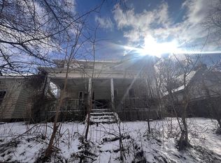 113 Main St, Middlebourne, WV 26149