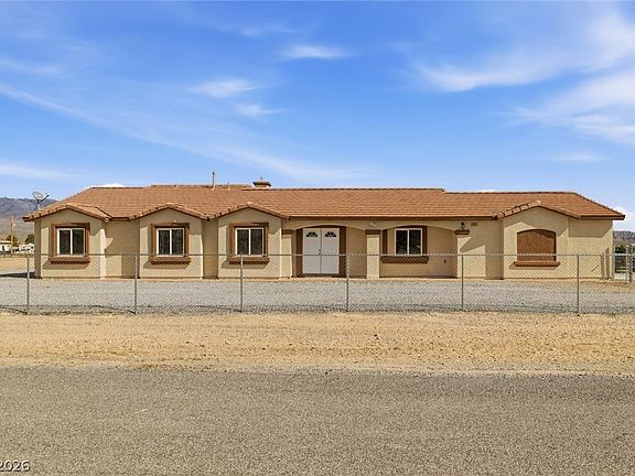 2nd image of 3281 N Woodchips Rd