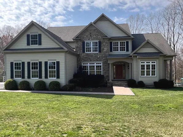 960 Hoods Mill Rd, Cooksville, MD 21723