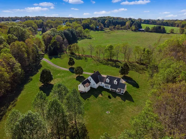 3514 Battee Rd, Granville, OH 43023