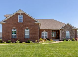 955 Red Bluff Way, Adams, TN 37010
