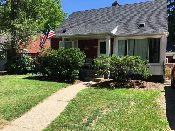 2816 N Main St, Royal Oak, MI 48073