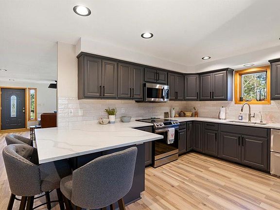 3rd image of 29978 Ranchette Dr