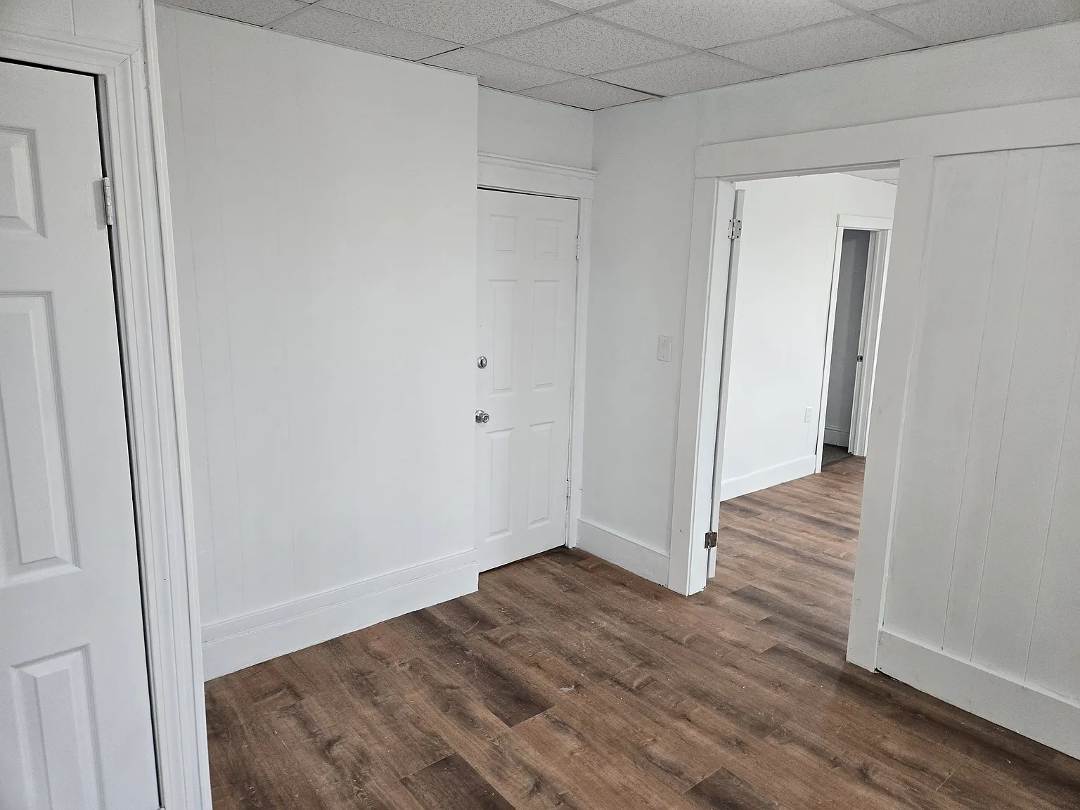 4 bed, 1300 sqft, $2,300 — Photo 3
