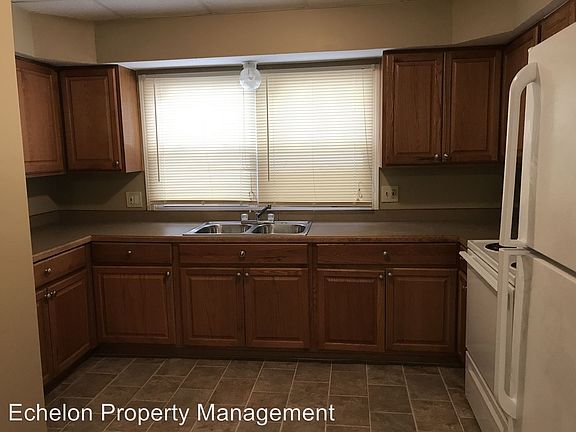 4th image of 323 Pottawatomie St