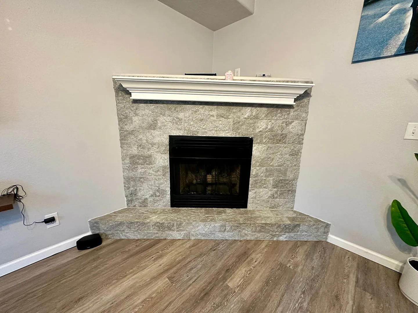 301 Carmel Valley SR — Photo 3
