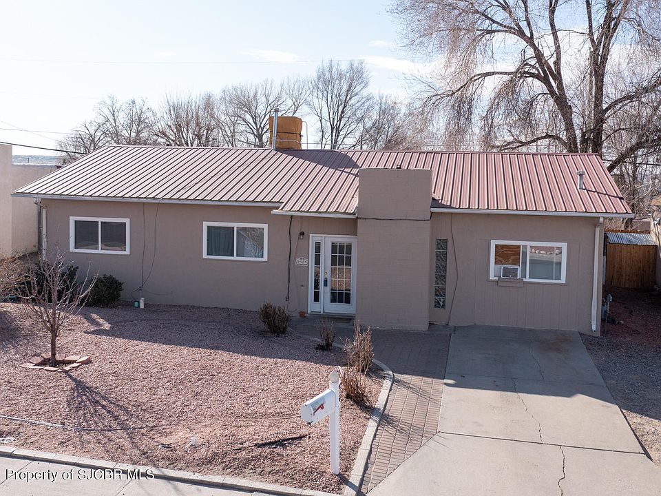 1st image of 2907 Edgecliff Dr
