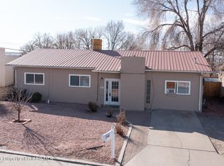 2907 Edgecliff Dr, Farmington, NM 87402