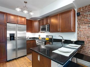 1016 Washington St APT 4R, Hoboken, NJ 07030