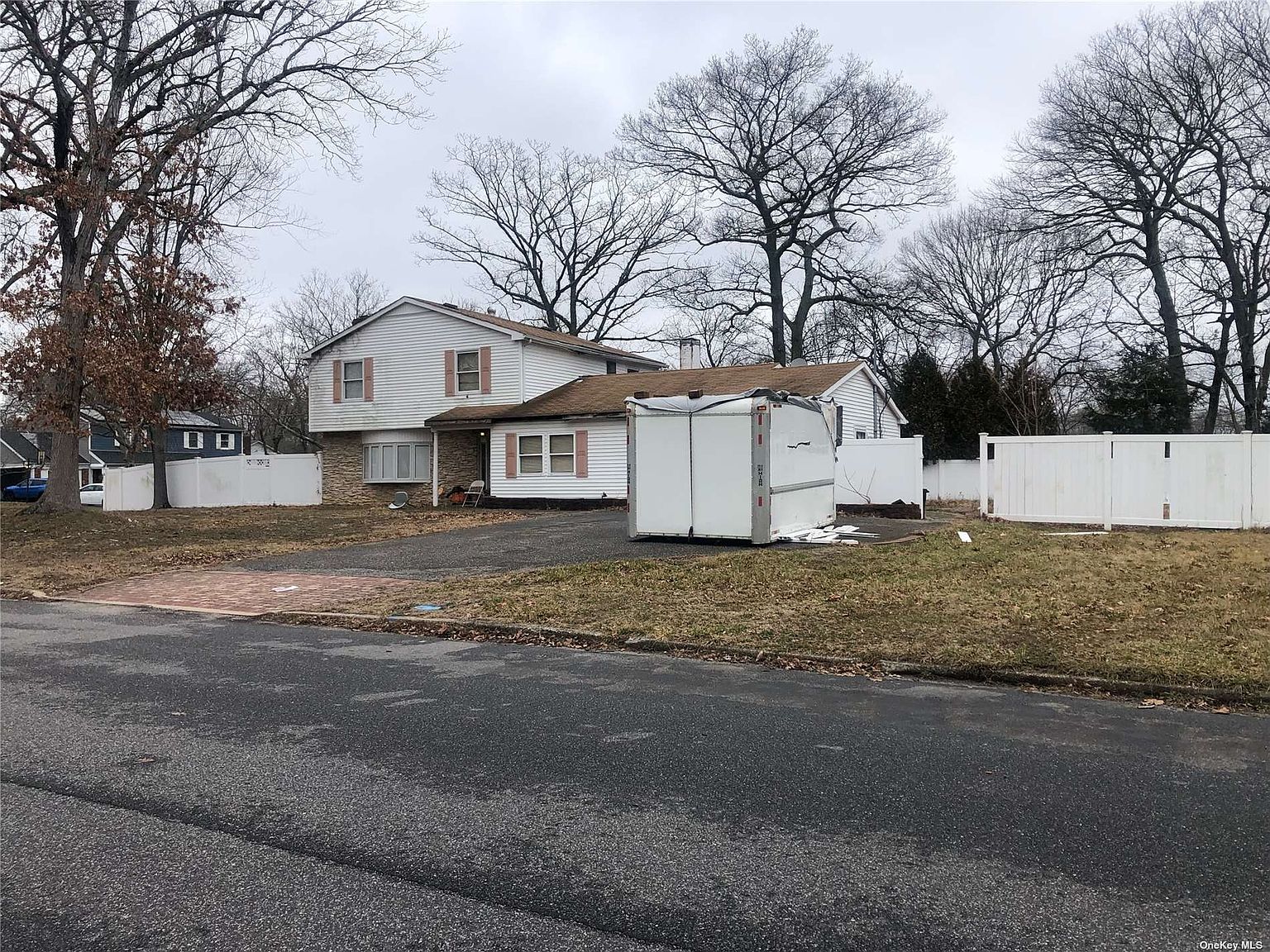 1 Wicket Street, Coram, NY 11727 Zillow