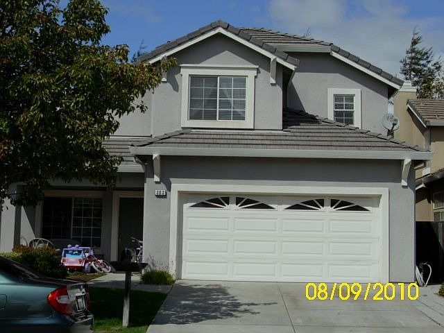 1st image of 303 Summerfield Dr