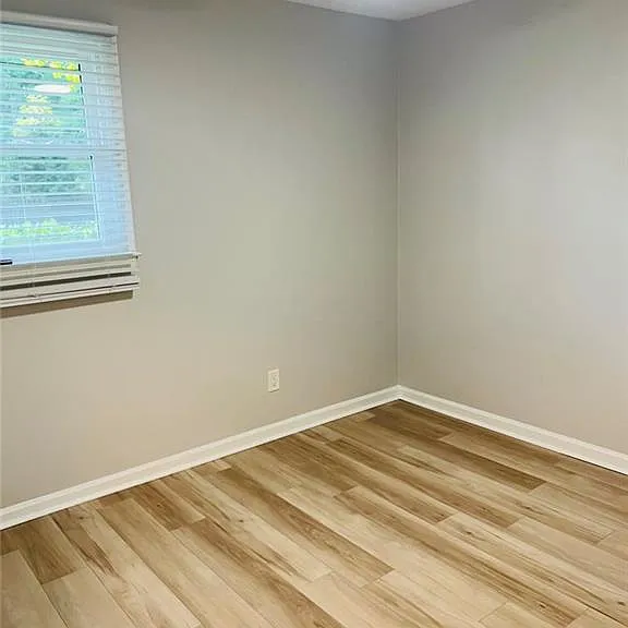 1455 Bryan Ave #B — Photo 17