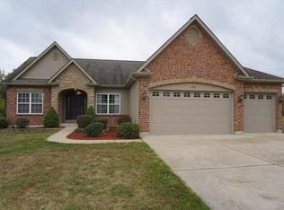 180 Brandi Lynn Dr, Foristell, MO 63348
