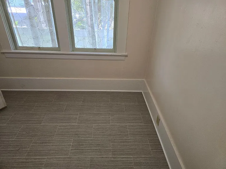 508 N McPherson St — Photo 3
