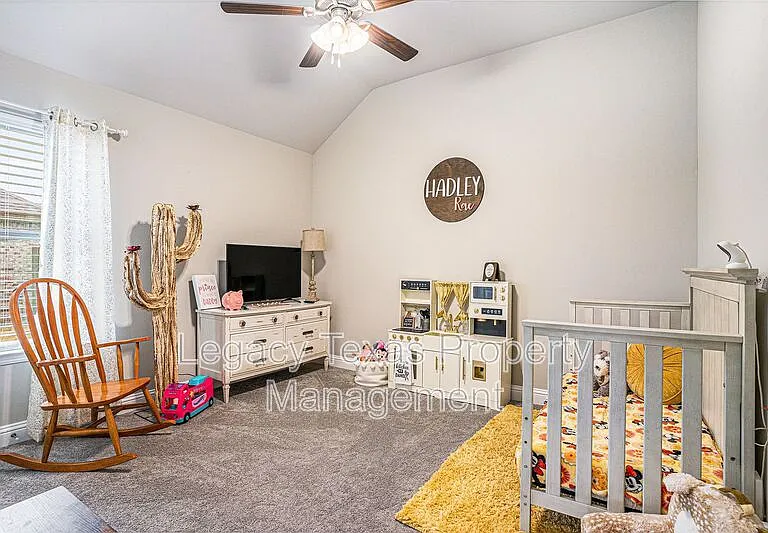 226 Harp Ave — Photo 13