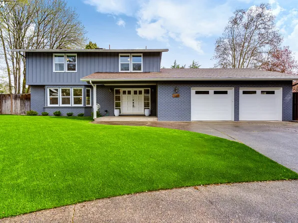 1555 Amberland Ave, Eugene, OR 97401