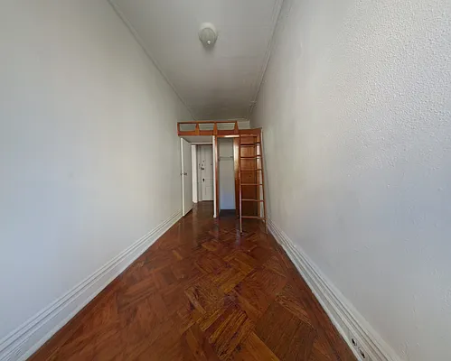 Rented by America Mecca Realty LLC | media 25