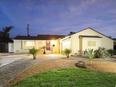 7820 Riverton Ave, Sun Valley, CA, 91352