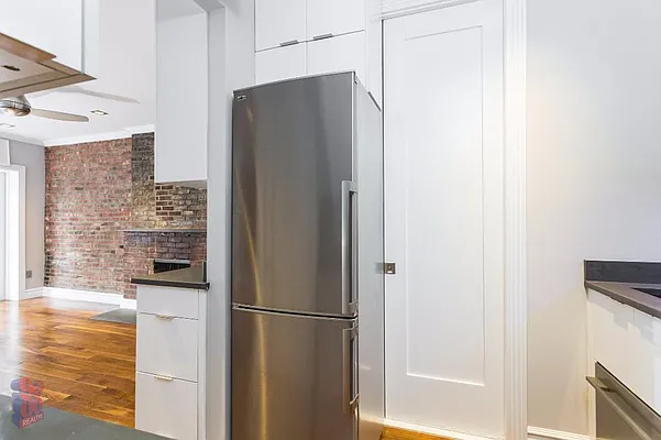 Rented by Centennial Properties NY | media 5