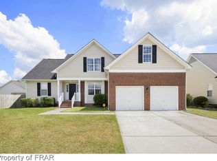 1007 Kenan Dr, Hope Mills, NC 28348