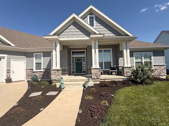 4th image of 2903 Sunset Cove Dr