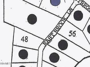 48 Eastbrook Ln, Pittsfield, MA 01201