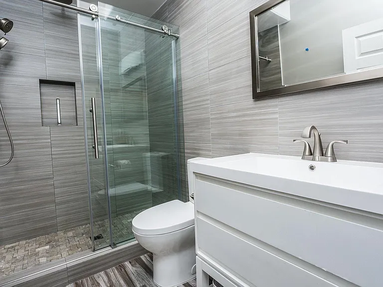 1154 N Sycamore Ave #7 — Photo 10