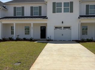 131 Hunters Hill Way, Enterprise, AL 36330