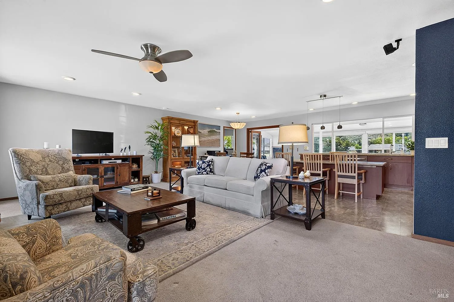 189 Oak Shadow Drive - Photo 5