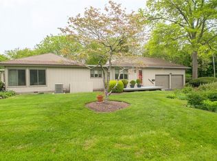 71 Adams Point Rd, Barrington, RI 02806