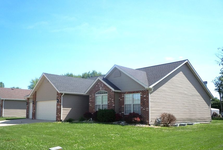 2742 Deerfield Dr, Maryville, IL 62062 Zillow